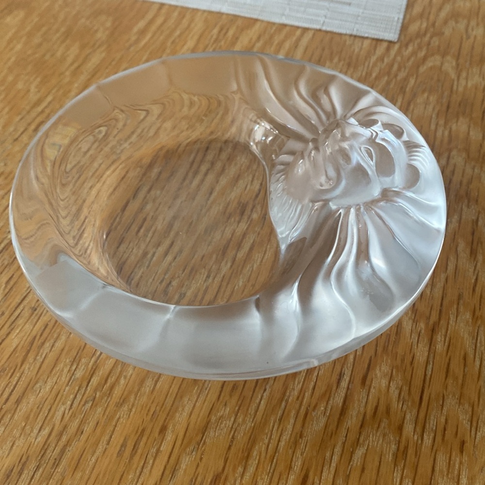 Lalique dish from the Lion Collection - Picture 2 of 5